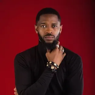 Jimmie Akinsola photo