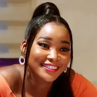 Sandra Okunzuwa