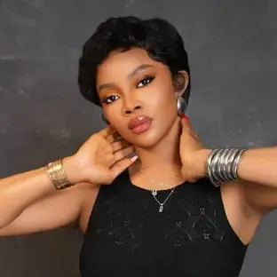 Toke Makinwa